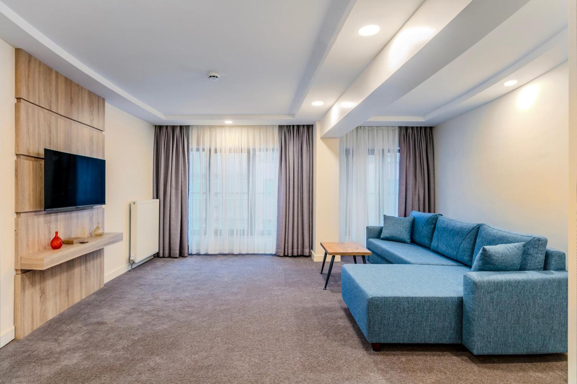 Roys Hotel & Suites Istanbul Exterior photo
